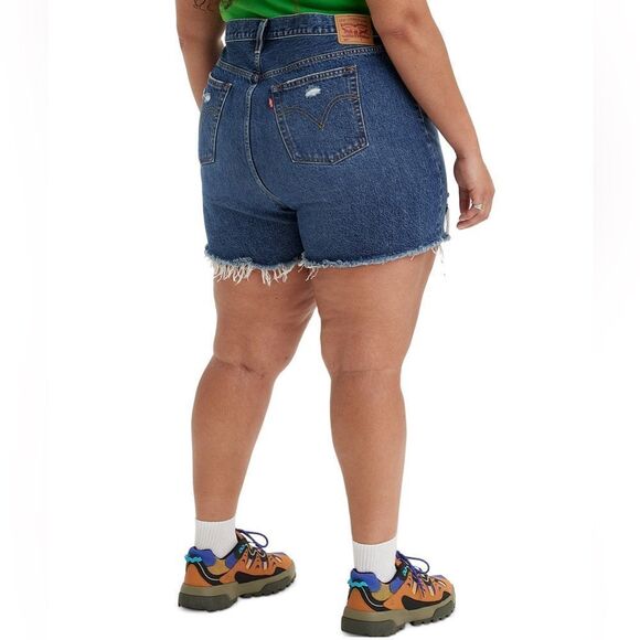 Levi’s Trendy Plus Size 501 Denim Shorts - Picture 3 of 5